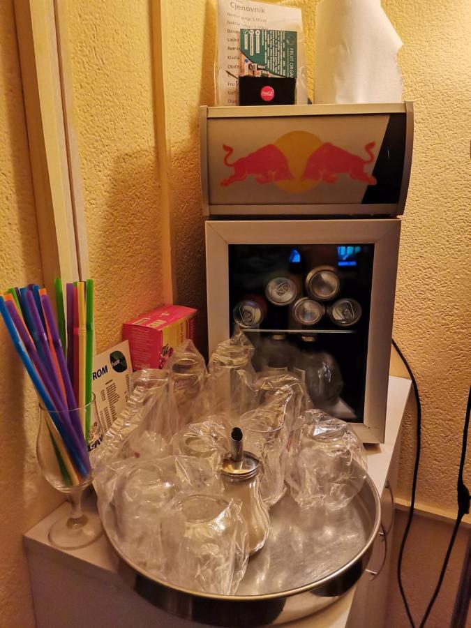 Apartman Nik-Rom Bosanska Gradiska Esterno foto