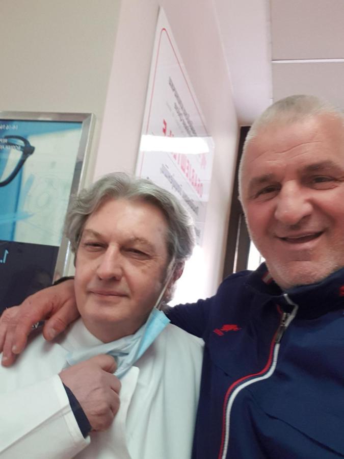 Apartman Nik-Rom Bosanska Gradiska Esterno foto